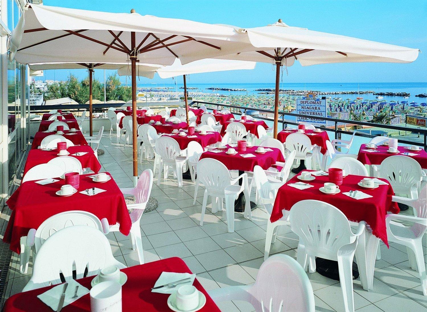 Hotel Negresco Cattolica Kültér fotó