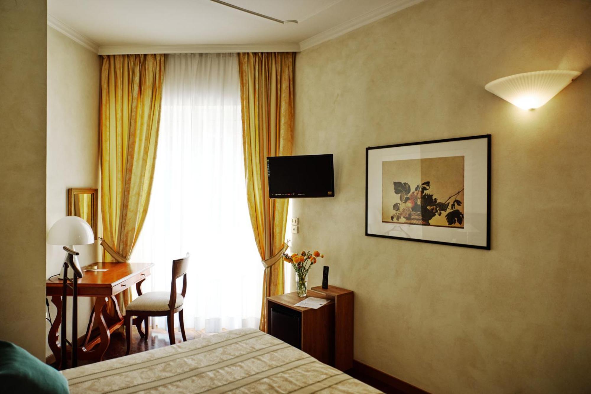 Hotel Negresco Cattolica Kültér fotó