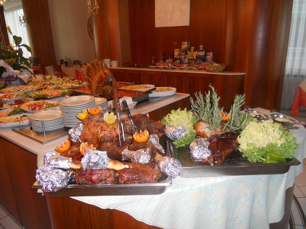 Hotel Negresco Cattolica Kültér fotó